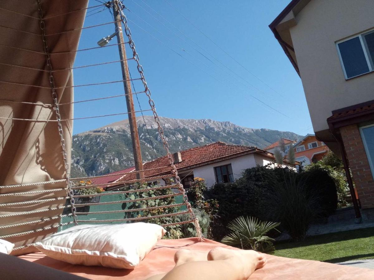 Yard House Trpejca Hotell Ohrid Exteriör bild